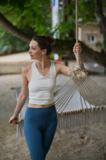 Brassière asymétrique - Blanc cassé – Image 4