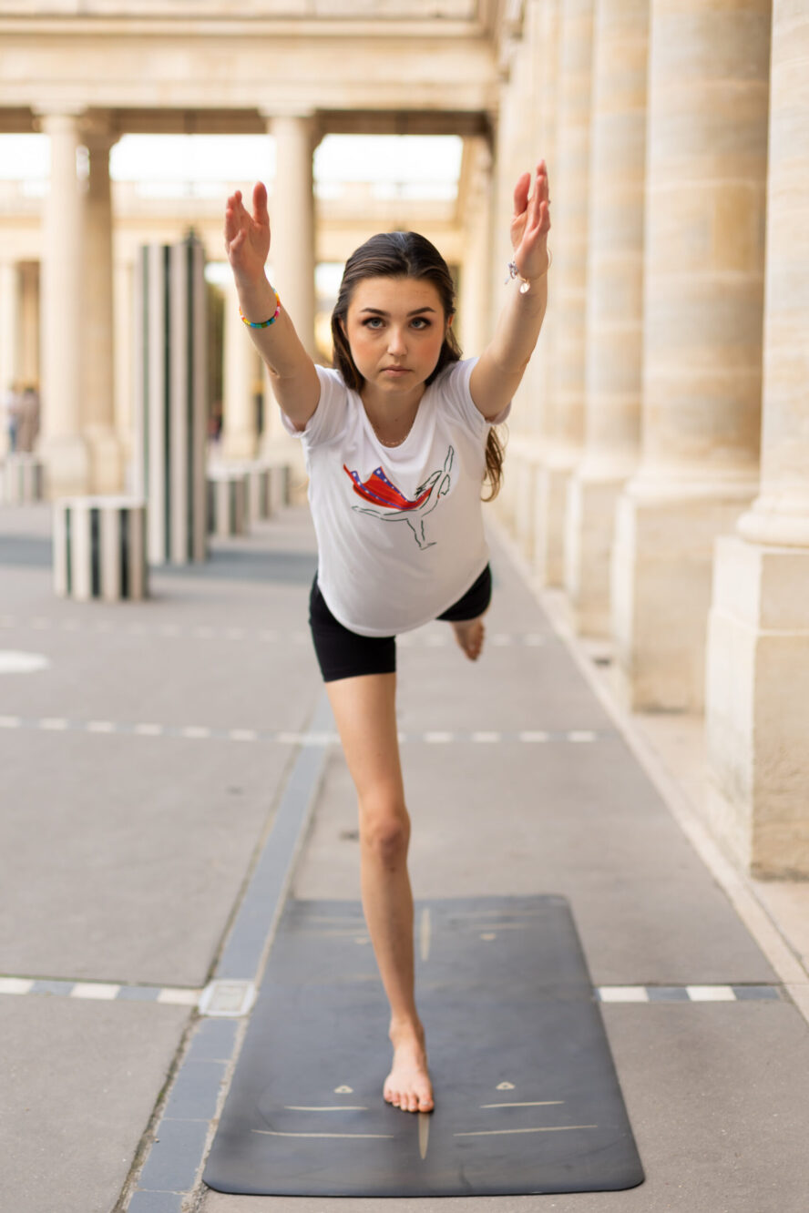 T-shirt blanc Super Woman Guerrier 3
