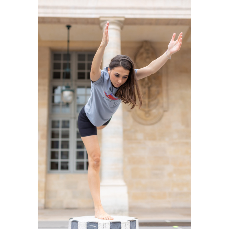 T-shirt gris Super Woman Guerrier 3