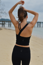 Brassière asymétrique - Noir – Image 4