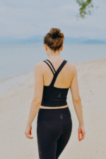 Brassière asymétrique - Noir – Image 5