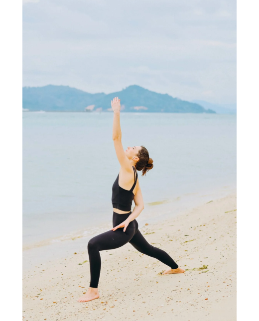 Brassière asymétrique - Noir – Image 6