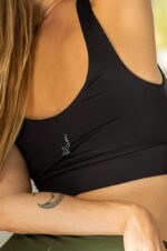 Brassiere col rond noir